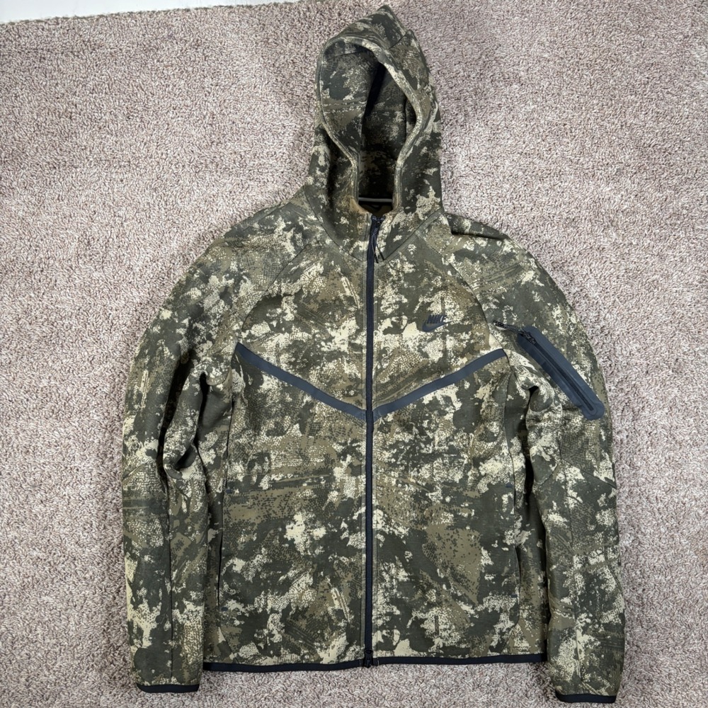 Nike Tech Fleece Full Zip Hoodie Mens Medium Green Camo HV5055-276